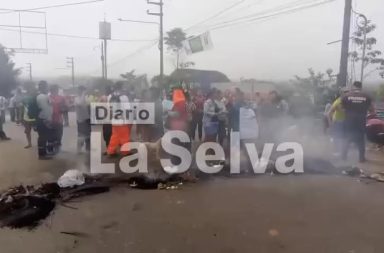 Comunidad educativa se moviliza para exigir mejoras en infraestructura