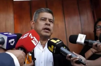 Galarreta: “Hemos ganado gracias a los votos de los peruanos. Puno y Visco fueron  clave”
