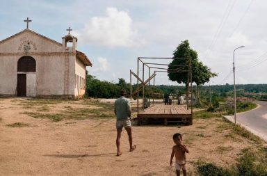 Memoria amazonica: la historica iglesia de San Juan y su transformacion de carretera a corazon de la festividad