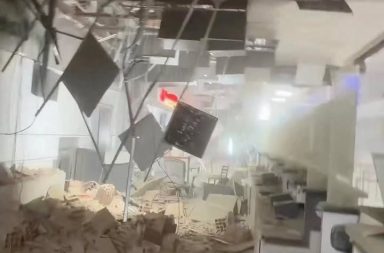 EMERGENCIA POR TERREMOTOS EN VENEZUELA LA GUAIRA E UNA CIUDAD QUE QUEDÓ DEVASTADA
