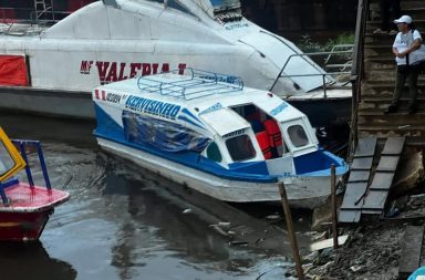 Conductor de embarcación rápida deja varados a pasajeros en Masusa tras ser cuestionado por su condición