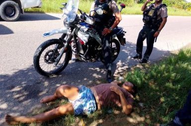 Serenazgo y la Policía coordinan el traslado urgente de un ciudadano indocumentado al Hospital Iquitos