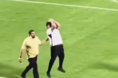 #viral | EL CLÁSICO “SIUUUU” DE RONALDO A CARGO DE UN HINCHA SACDI DE LA CANCHA PERO APOYADO POR TODOS LOS ASISTENTES.